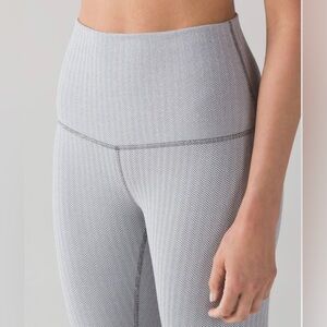 🦄LULULEMON Ghost Herringbone Wunder Unders